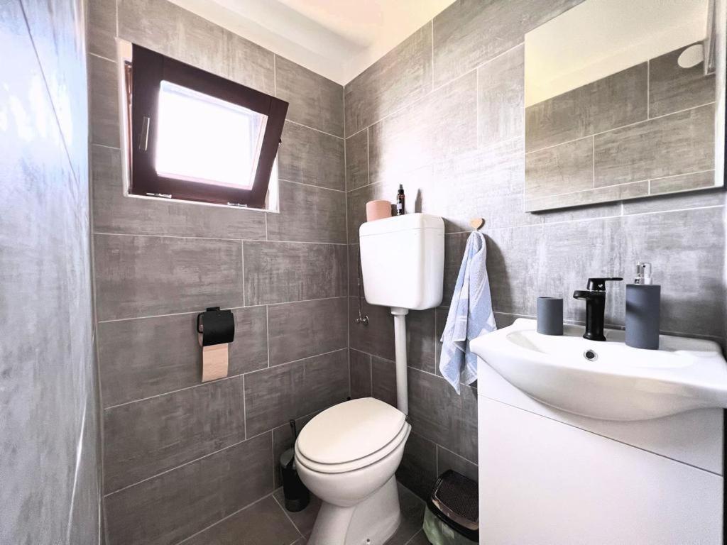 Villa Kuca Za Odmor Draga à Lukovo Šugarje Extérieur photo